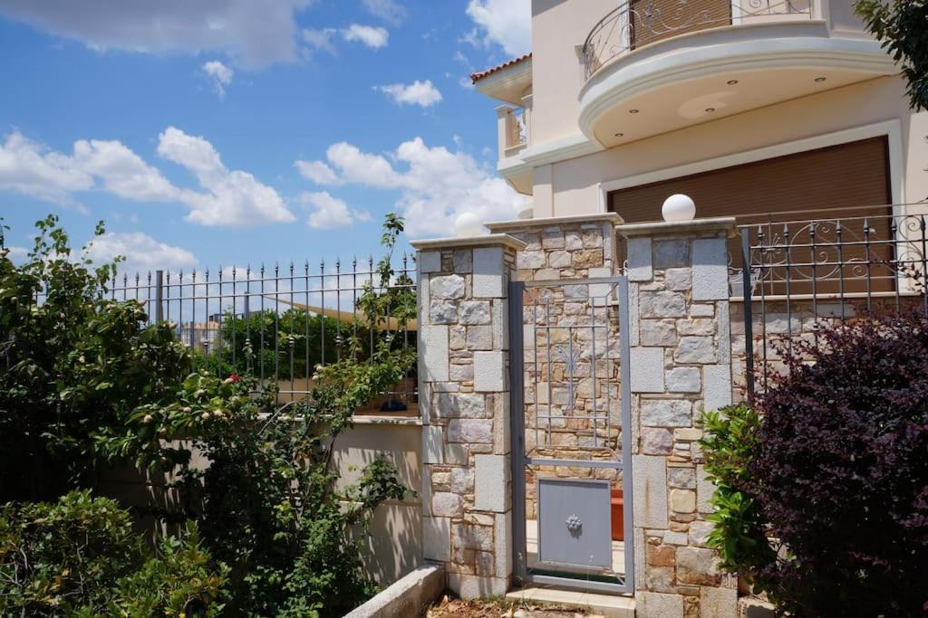 Apartment With A Garden, Bbq, Swimming Pool And Jacuzzi Dhrafi Екстер'єр фото
