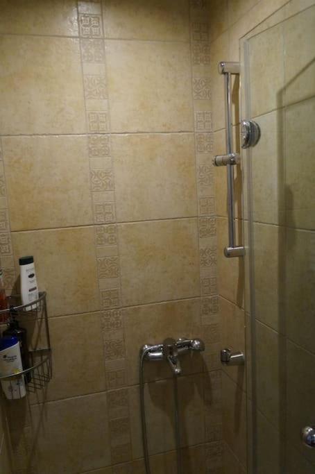 Apartment With A Garden, Bbq, Swimming Pool And Jacuzzi Dhrafi Екстер'єр фото