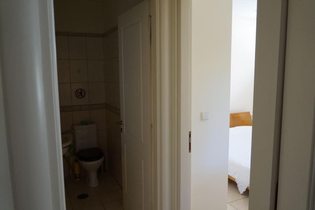Apartment With A Garden, Bbq, Swimming Pool And Jacuzzi Dhrafi Екстер'єр фото